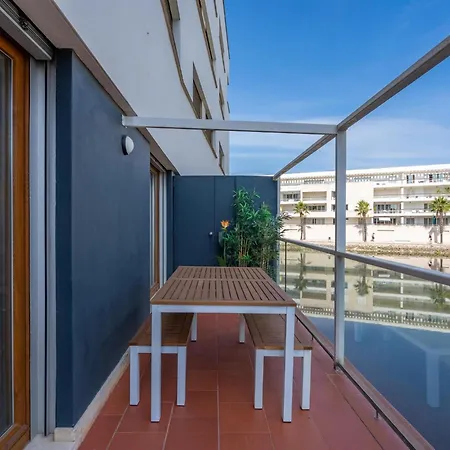 Marina Retreat With View #1986 Apartment
